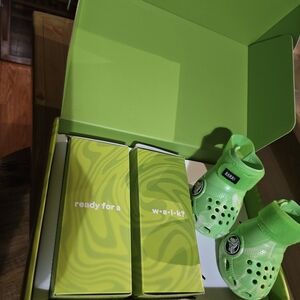 Crocs For Dogs Size Large, All 4 In Box